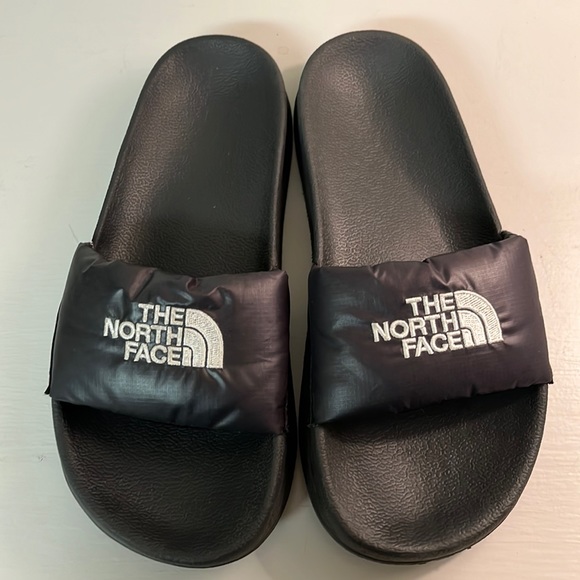 The North Face Shoes - The North Face 700 fill down slides